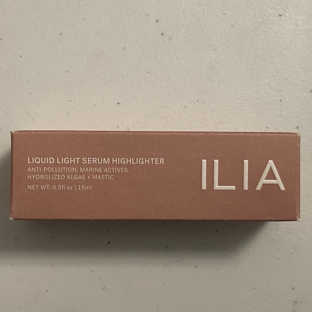Ilia Liquid Light Serum Highlighter Nova